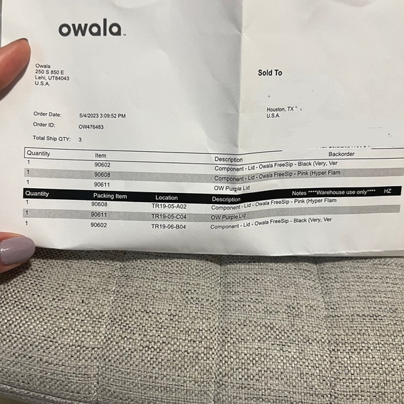 NWT lot of 3 Owala Spare Lids - Hyper Flamingo , Very Very Dark , Hint of Grape - Picture 2 of 8